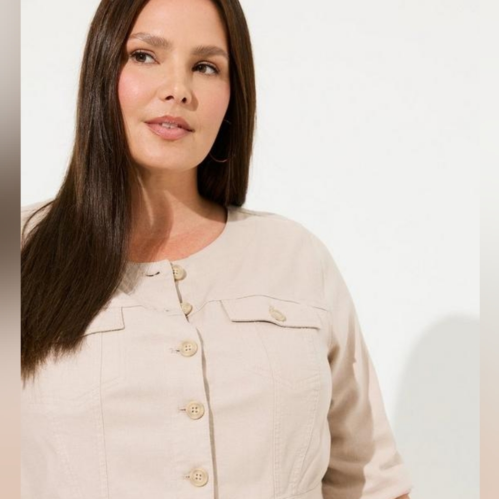 Torrid Tan Linen Blend Cropped Collarless Lightweight Button Down Jacket, size 1 - Picture 2 of 5